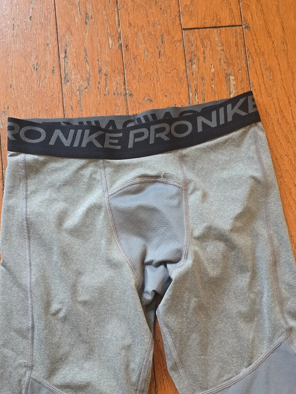 Nike Pro  Kids Gray Performance Cropped Leggings
